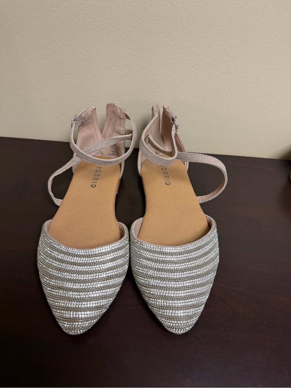 Torrid Women's Silver Strappy Pointed-Toe Flats